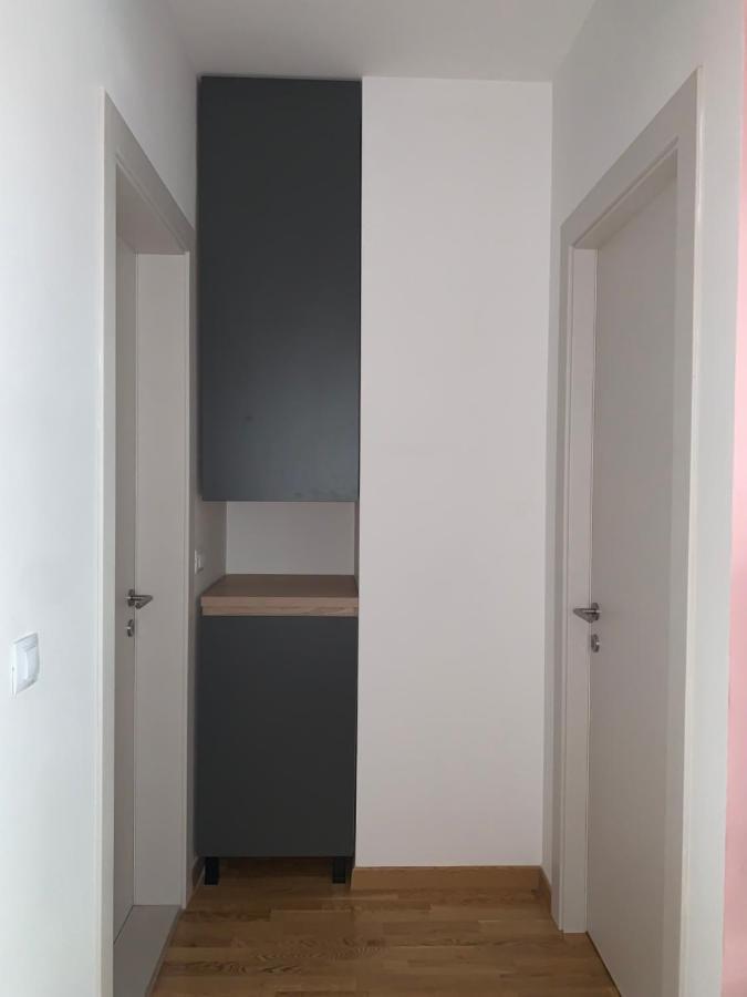 Pink Modern Apartment Üsküp Dış mekan fotoğraf